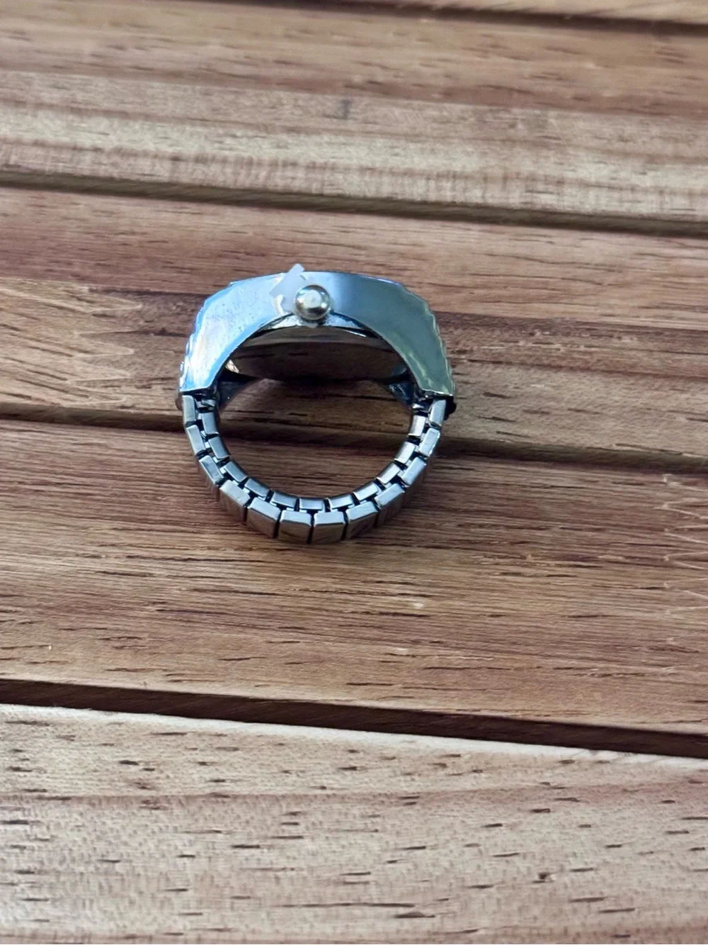 N/A sleek ring